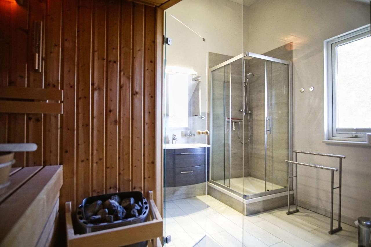 Komfortables Haus Mit Kamin, Sauna, Garten, Terrasse - Ferienhaus Sternschnuppe Wiek auf Rügen Exteriör bild